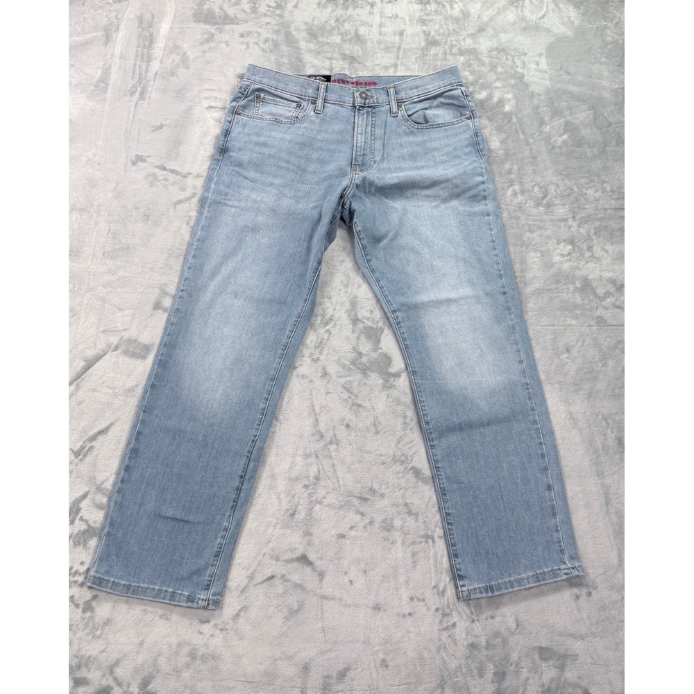 Lucky Brand 410 Athletic Straight Jeans Light Wash Blue Tag 32x30 Measures 34x29